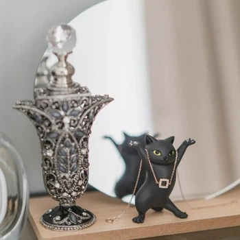 Juhuslik Pliiatsi Omanik Kass Ornament Seista Armas Laud Õpilane Kirjatarvete Esitades ehted