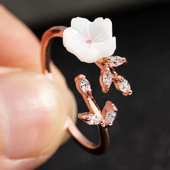 Brand New Lady Butterfly Ringi Romantiline Sweet Rose Golden Flower Shell Pärl Ring Mood Avamine Reguleeritav Ehete Hulgimüük