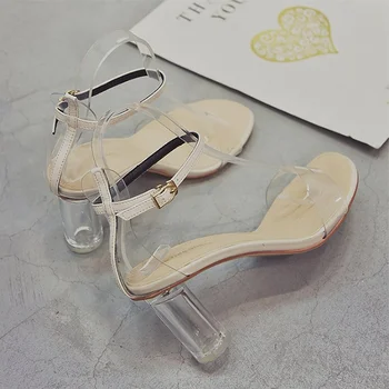 Läbipaistev PVC Sandaalid Naistele Üks-Luku märk Paks Kanna Avatud Varba Sandaalid Naine Crystal Kanna Ring Kõrge Kontsaga Kingad