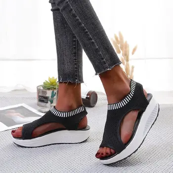 Pluss Suurus Naiste Sandaalid 2021 Mood Vabaaja Platvorm Sandaalid Naiste Kingad Mugavuse Suvel Pehme Sport Sandaalid Hingav Tossud
