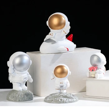 Creative Space Astronaut Mudel Kujukeste Vaik Käsitöö Home Office Desktop Ornament Miniatuuri Elutoamööbel Home Decor