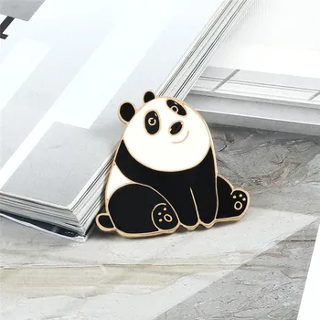 Armas Loomade Prossid Cartoon Igav Istub Panda Märgid Emailiga Pin-Särk Krae Kott Metallist Nupp Rinnamikrofon Nööpnõelad Ehted Lapsed Kingitus