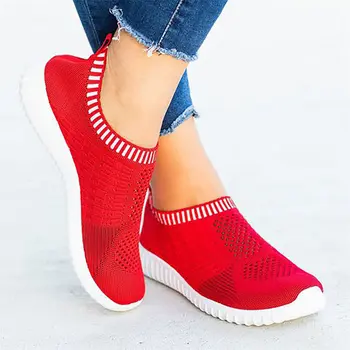 Tossud naiste kingad 2021 suvel segatud värv, hingav võrgusilma kerge mugavad vabaaja kingad naistele tossud pluss suurus sokid kingad