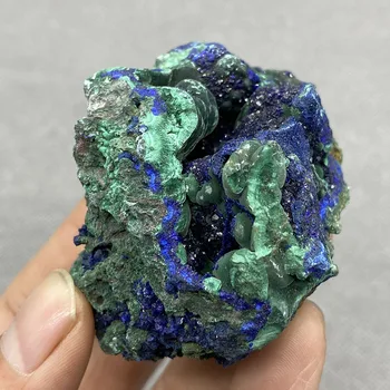 Looduslik azurite mineraal cristal espécime da província de anhui, hiina .