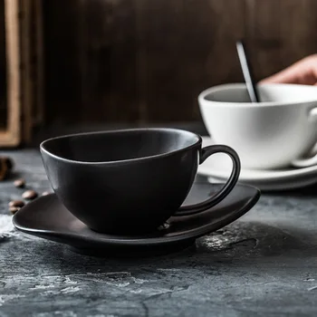 Loominguline Ebaregulaarne Kohvi Tassi Komplekt Minimalistlik Kohvi Nõud Kruus Taldrik Pärastlõunane Tee Tassi Piima Tassi Kohvi Nõud Kingitus