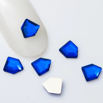 YanRuo 20pcs 4x5mm Nail Art Pentagoni Kristall Klaas teemant ehted Korter põhja kujuline Teemant Küüned Teenetemärgid