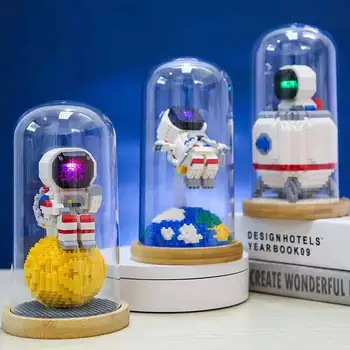 Armas Astronaut Mini Diamond ehitusplokid Spaceman 3D Mudeli Ekraani LED Light Box Kosmonaut Mänguasjad Poiss Sünnipäeva Kingitused