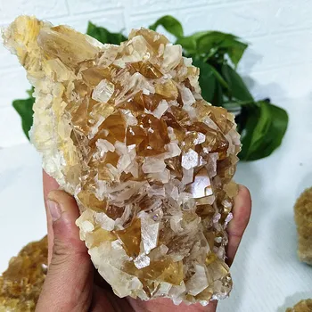 + Natural stone läbilaskev kollane kaltsiit mineraalsed kristallid kodu kaunistamiseks ekraan ja feng shui tšakra tervendav kristallid