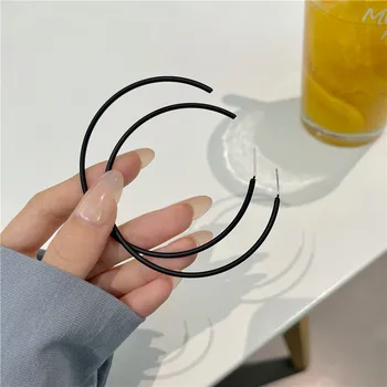 Suur Must metall Hoop Earings Naiste 2021 Uus Geomeetriline Ring Ring Kõrvarõngad Trendikas Partei Ehete Hulgimüük