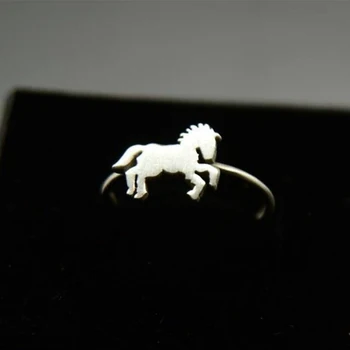 Huitan Mees ringi, mis sümboliseerib edu Hobune Ringi Meeste Hiina Zodiac Loomade Ehted Tuua Õnne Sulle Sünnipäevaks Kingituse