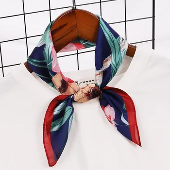 2021 Uus Mood Silk Ruudukujuline Sall Naistele 50cm Juuksed Lips Band Kott, Sall Ja Lõime Prindi Pehme Neckerchief Hijabs Naine Foulard
