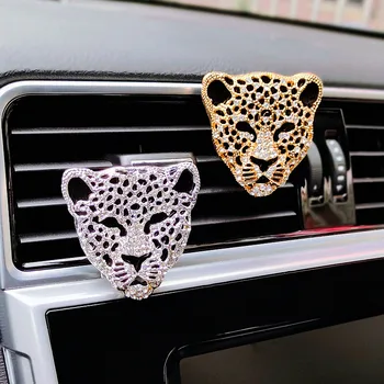 Crystal Leopard Auto Parfüümi Õhuvärskendaja Diamond Leopard Pea Auto Interjööri Aksessuaarid Aroomiteraapia Ornament Air Vent Clip Kingitus