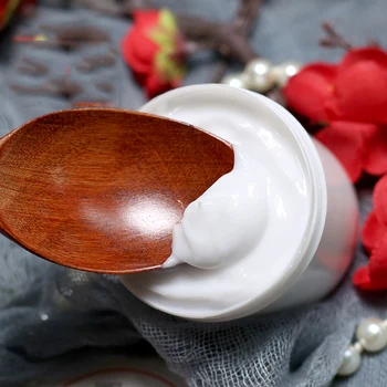 100g Kuivatamise Keratoosi Pilaris/ Kp/ Kana Nahka kehakreem Naha Repair Cream Skin Care Sisuliselt Niisutav Ja Toitev