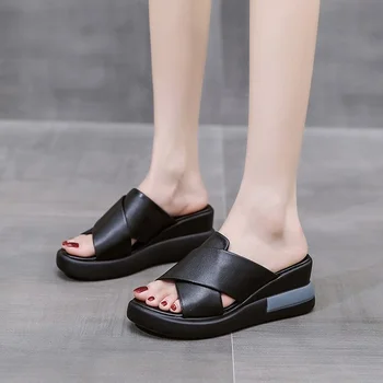 Täistald sussid naiste suvel kanda 2021 uus naiste suve mood platvorm sandaalid nahast kõik-mängu kõrge kontsaga sandaalid