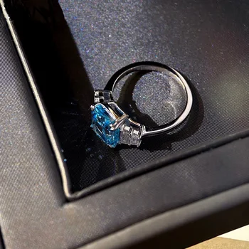 Luksus Minimalism Ehted Square Pimestav Sinine Moissanite Igavik Abielusõrmus Naistele Pruut 925 Sterling Hõbe Rõngad