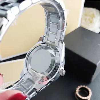 Reloj mujer Uue brändi armastajad disainer luksuslik käevõru naiste käekellad naistele hõbe randmele käekella ladies watch lihtne kell