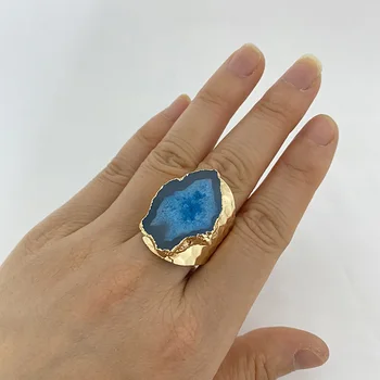 Naiste Värv Töötlemata Kivi Druzy Ring Crystal Kvarts Geode Avatud Korrigeeritud Auk Disain Kullaga Inkrusteeritud Unikaalne