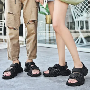 Kõrge kvaliteet paar sandaalid meeste sandaalid Paris fashion street sandaalid suvel non-slip sandaalid paar kingitus kingad daamid sandaalid