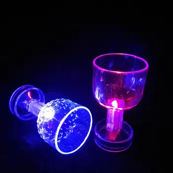 50ml LED Vilkumine Värvi Muuta Vee Aktiveeritud, süttib Õlut, Viskit Juua Tass Sile disain juua klaas kokteiliefekti uudsus