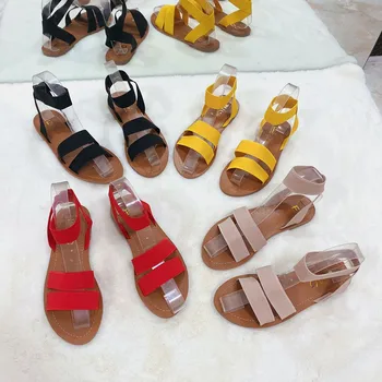 Mugav kvaliteetse värviga lamedapõhjaline suured naiste sandaalid 2021 suvel uus stiil Casual naiste sandaalid 42