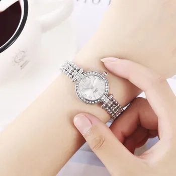 Luksuslik Naiste Mood Lihtne Digitaalne Teemant, Kvarts Randme Käevõru Watch Naiste Mudelid Veekindel Relogio feminino Väike Kukk